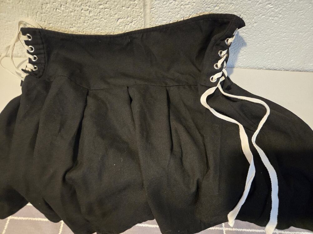 Womens Hot Topic Black With Side Laces Xl Used Good Condition
